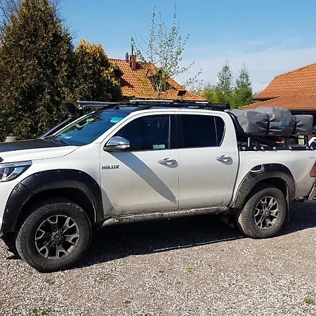 Konradowka مكان تخييم *