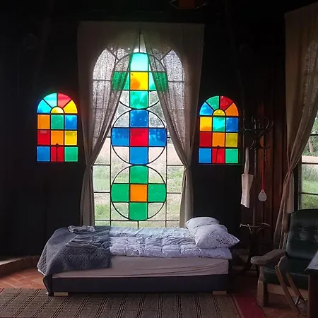 مكان تخييم Konradowka *